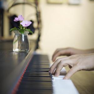 2O2O年正版先锋诗
