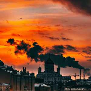 国产高潮白浆成人视频
